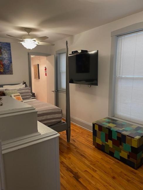 Bed & Breakfast Ray's Bucktown Chicago